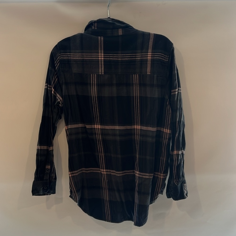 Universal Thread flannel button down - Picture 2 of 2